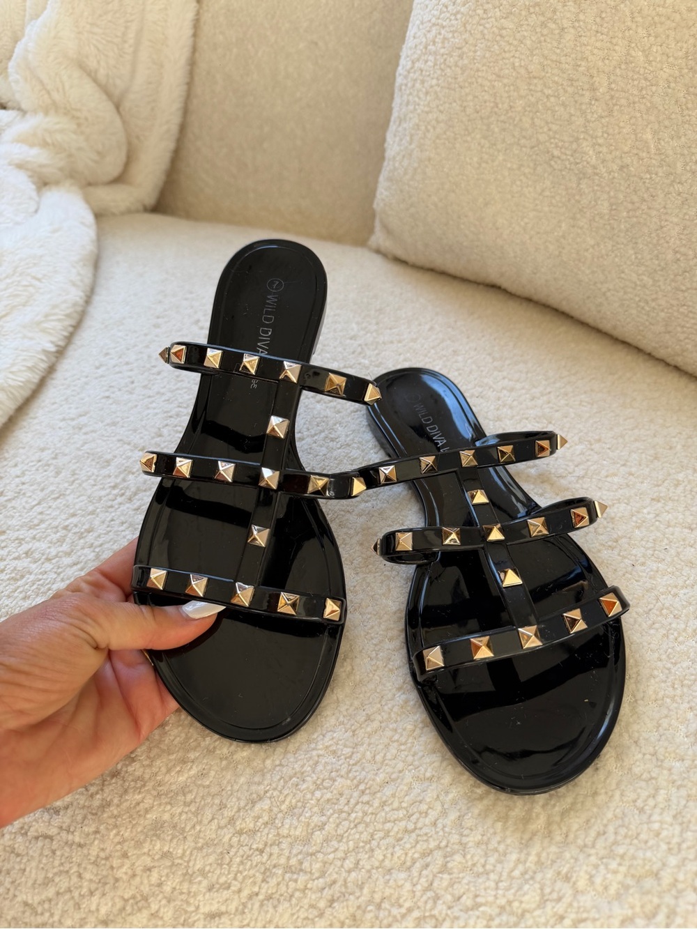 Wild Diva Black Slide Sandals with Gold Studs euro 38